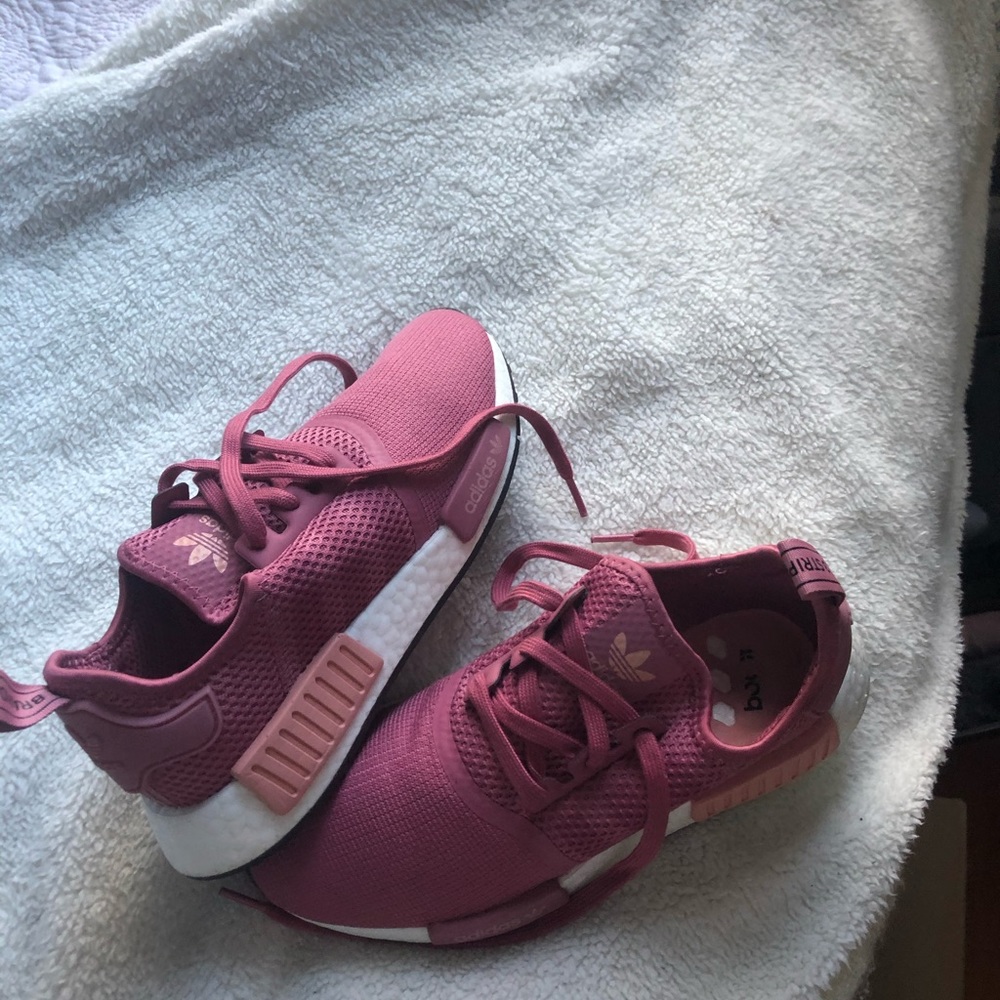 adidas NMD_R1 women’s size 7.5